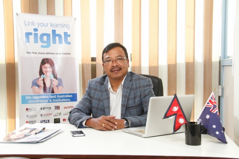 अष्ट्रेलिया जाने विद्यार्थीका लागि फेयर : श्रेष्ठ भन्छन् – 'विदेश गएकोमा चिन्ता हैन, फिर्ता ल्याउने की नल्याउने त्यो सोचौं '