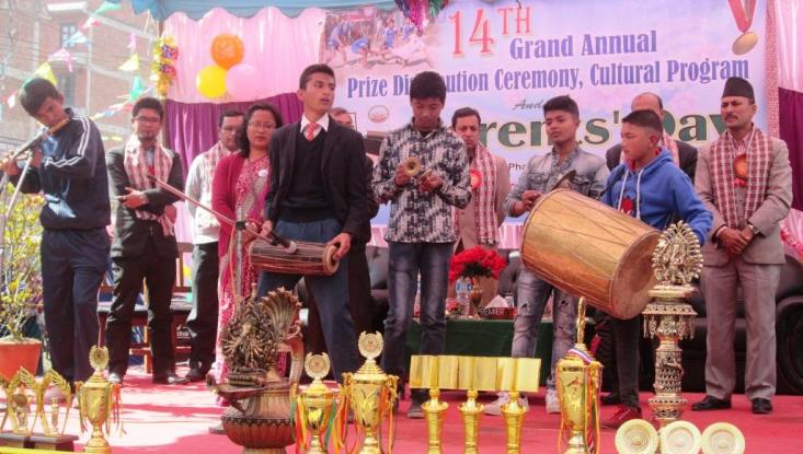 अभिभावक, शिक्षक र विद्यार्थी सम्मानित