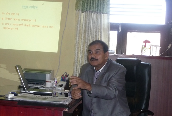 छात्रवृत्ति छ, विद्यार्थी छैनन् !