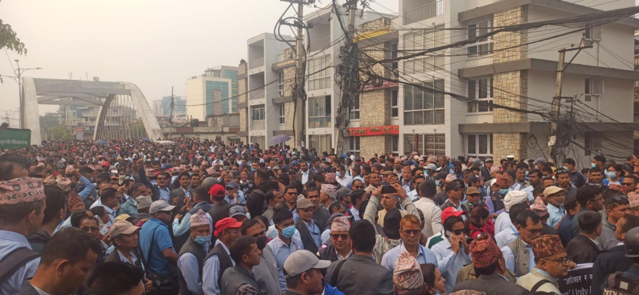 शिक्षक नेताहरु छलफलमा, वार्ताको वातावरण बनाउँदै