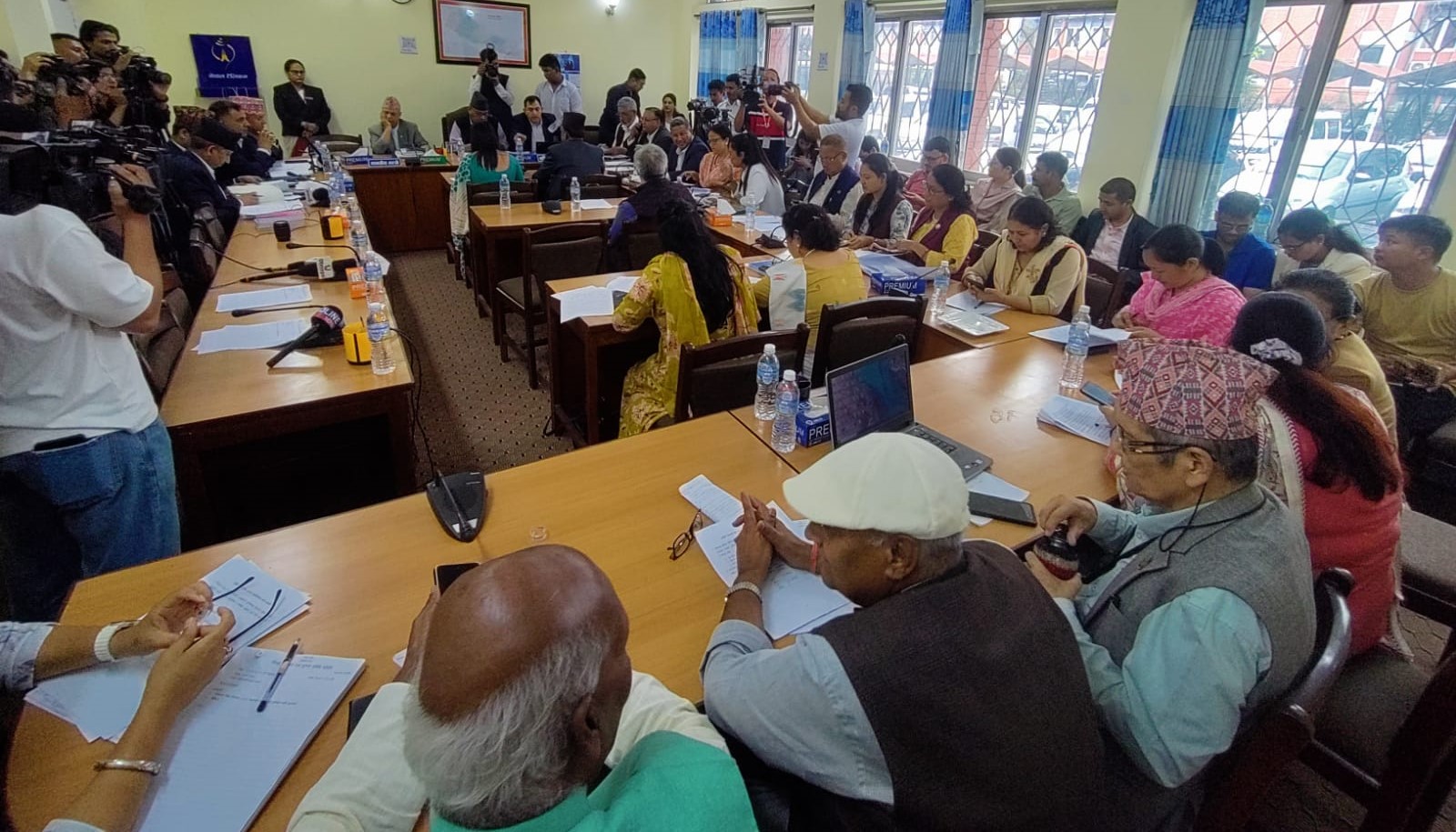 शिक्षक महासंघका पदाधिकारीलाई काज*