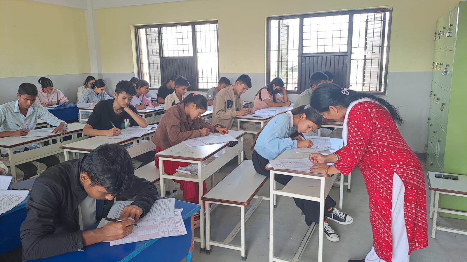 विद्यार्थी छात्रवृत्ति छनोटमा महानगर पिच्छे फरक अभ्यास !