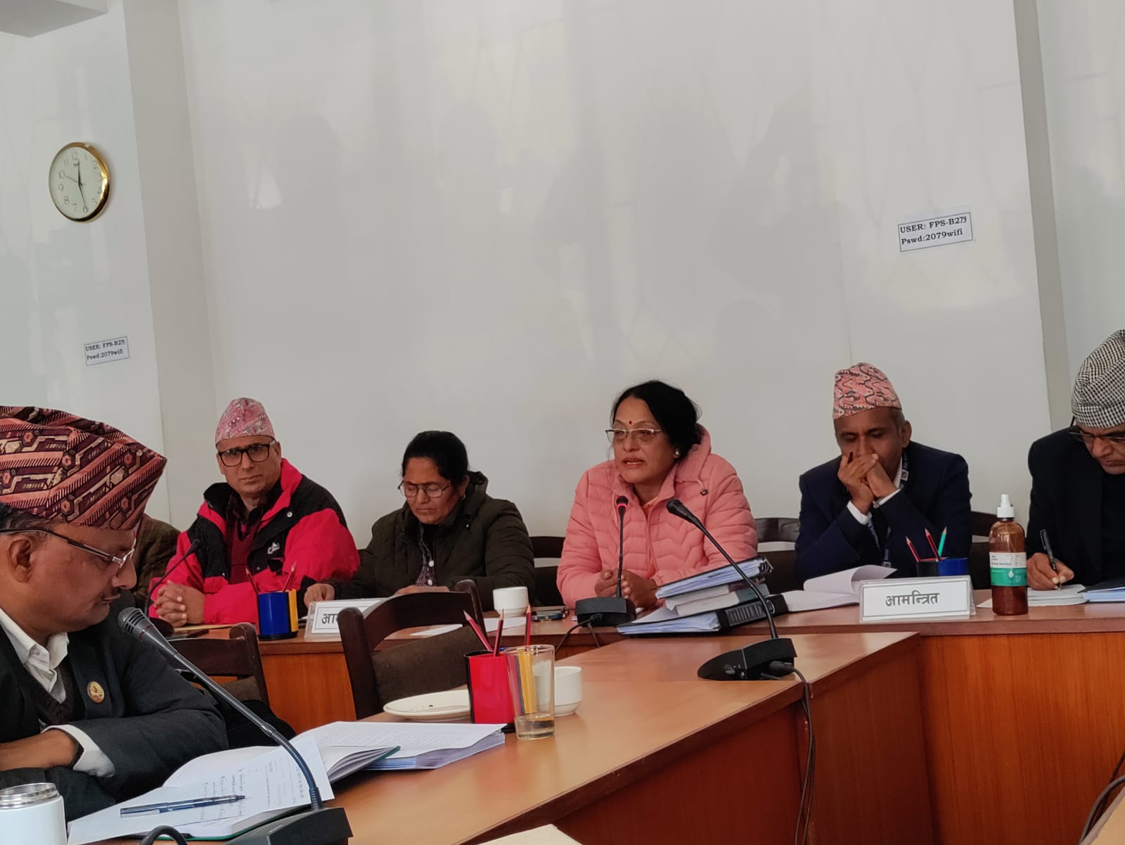 कार्यसम्पादनको आधारमा कारबाही परेका शिक्षकको तथ्याङक माग, एक जना पनि कारबाहीमा परेका छैनन् : शिक्षा सचिव