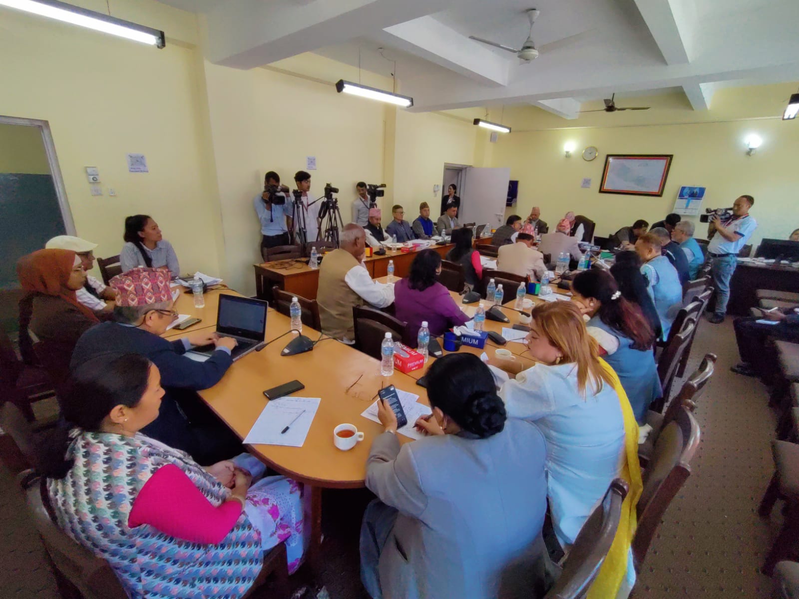 शिक्षकको आवधिक बढुवा र अस्थायी सेवा अवधि गणनामा सहमती