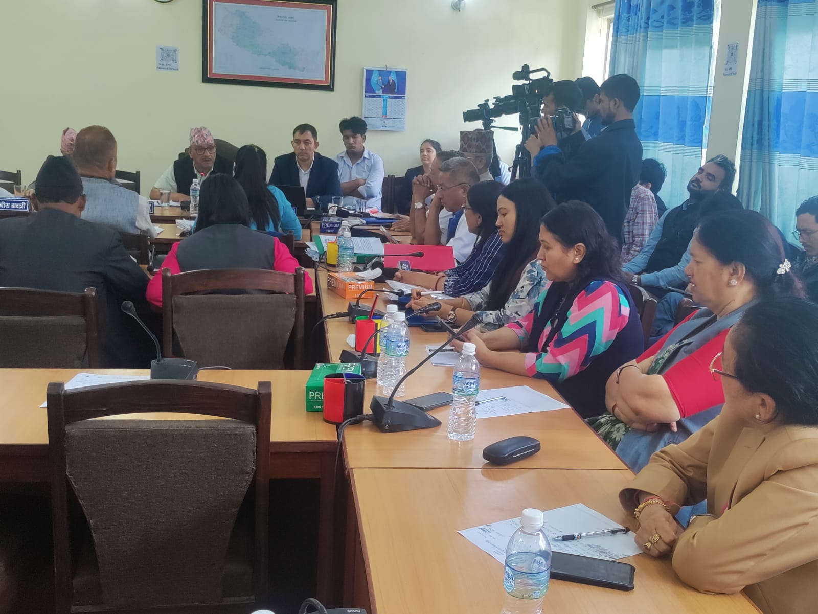 ६० / ४० पछि शिक्षक बढुवाको अड्को, सांसदहरु बिच भनाभन