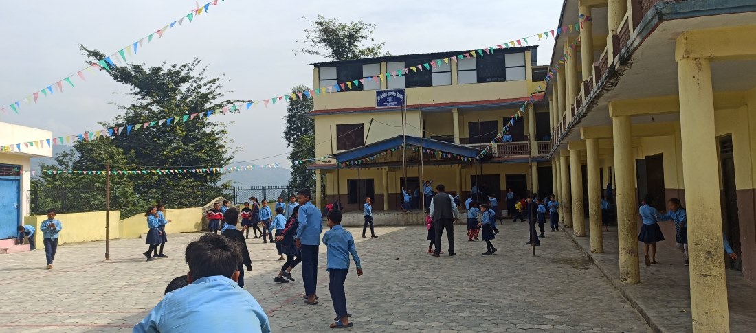 पढाईमा भएको क्षती विदाको समयमा कक्षा लिएर पुरा गर्ने