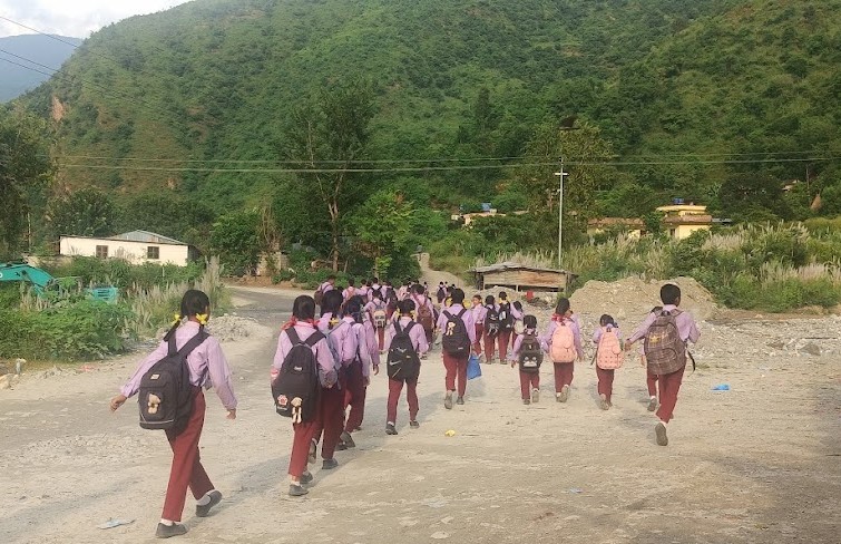 विगत भन्दा १३ दिन पछि बल्ल शैक्षिक सत्र शुरु