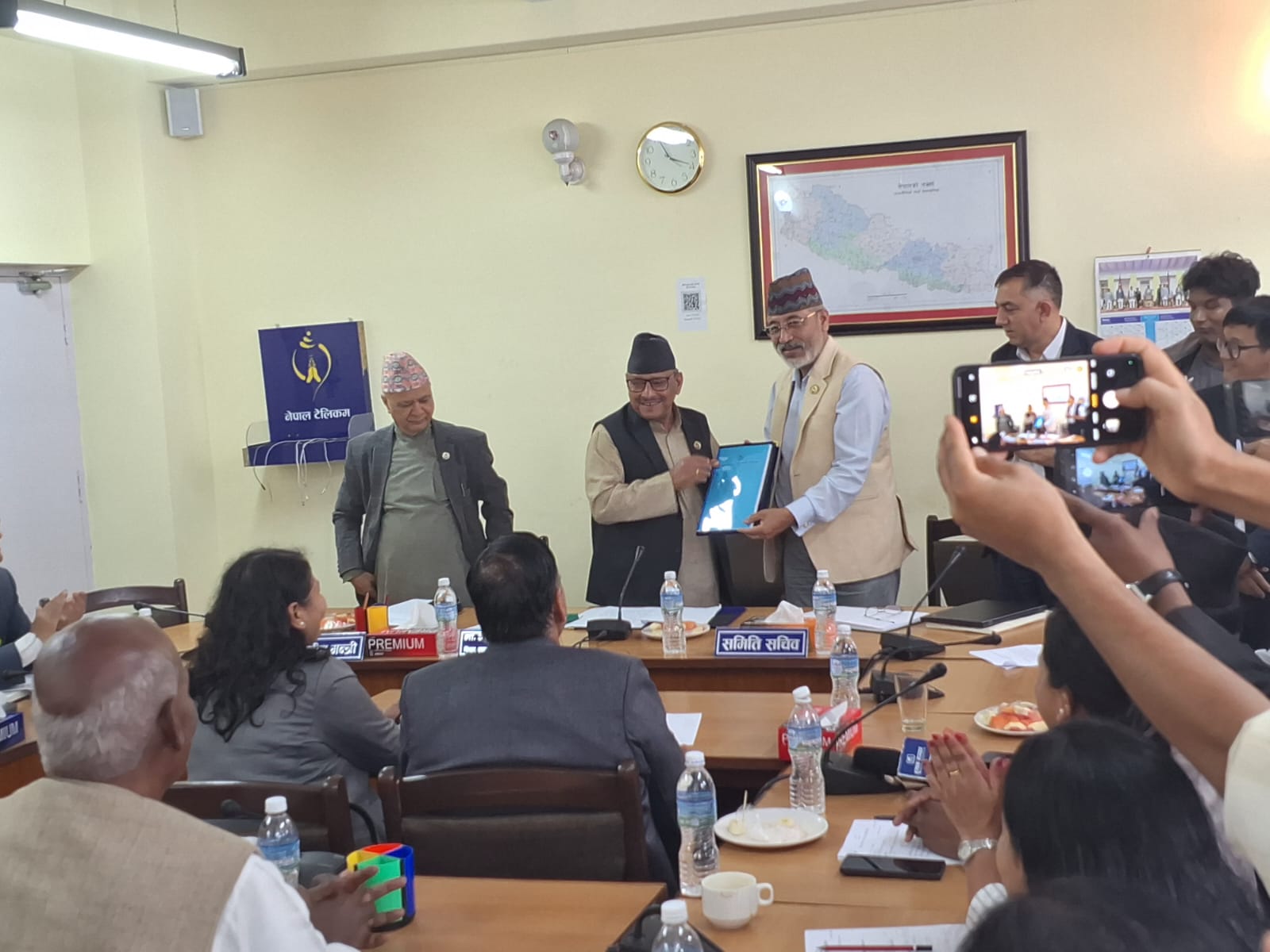 शिक्षक प्रतिष्पर्धा सत प्रतिशत खुला [उपसमितिको प्रतिवेदन सहित]