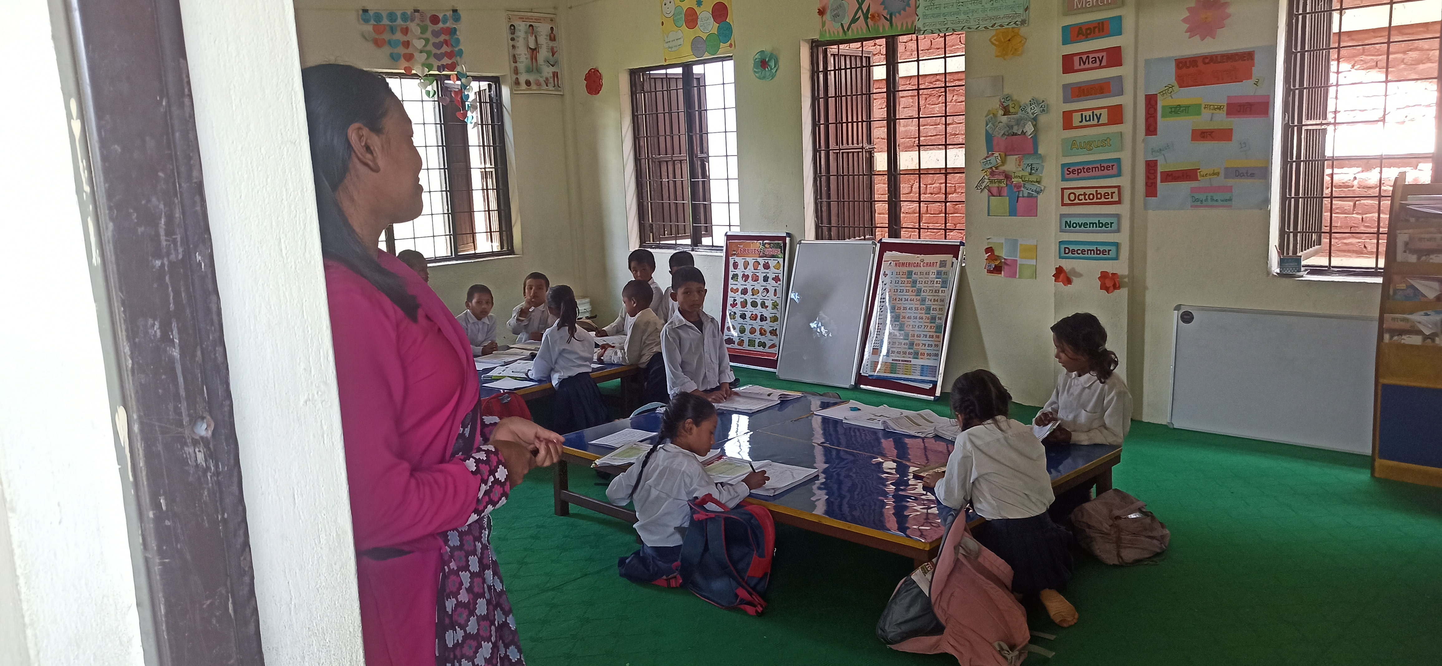 महेन्द्रोदय जनसेवा आधारभूत विद्यालय, चौघडा, लिखुका विद्यार्थी