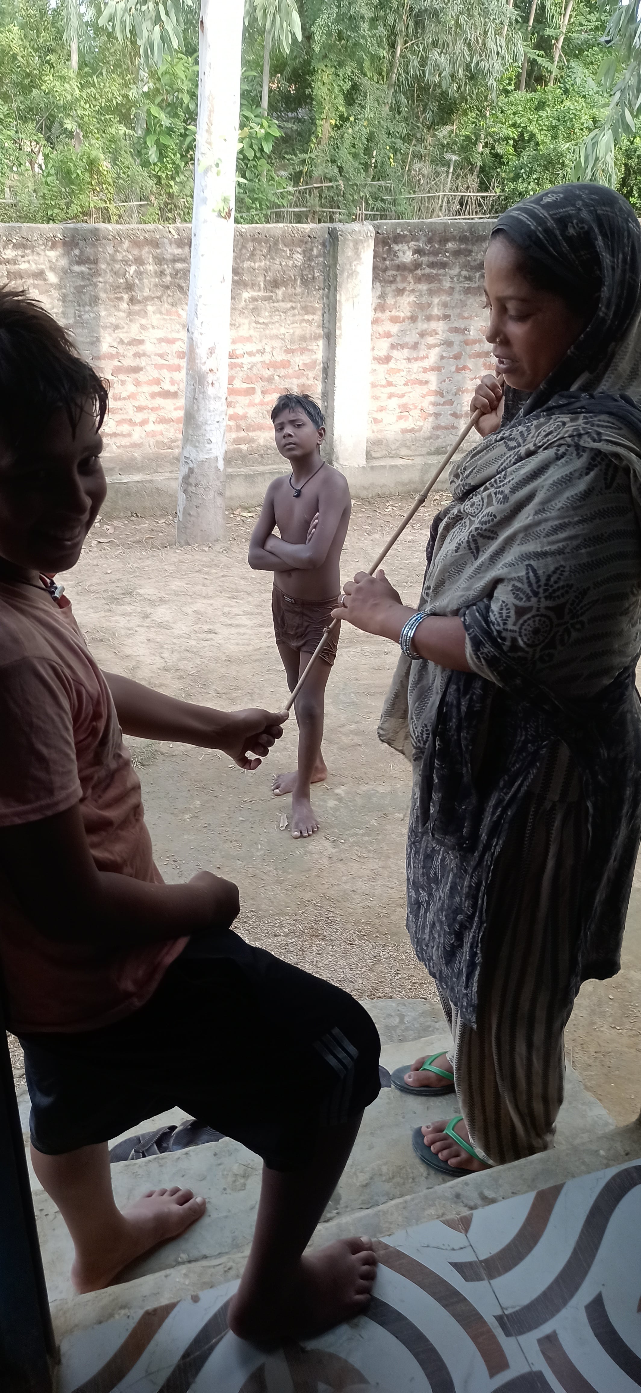 विद्यार्थी र उनकी आमा